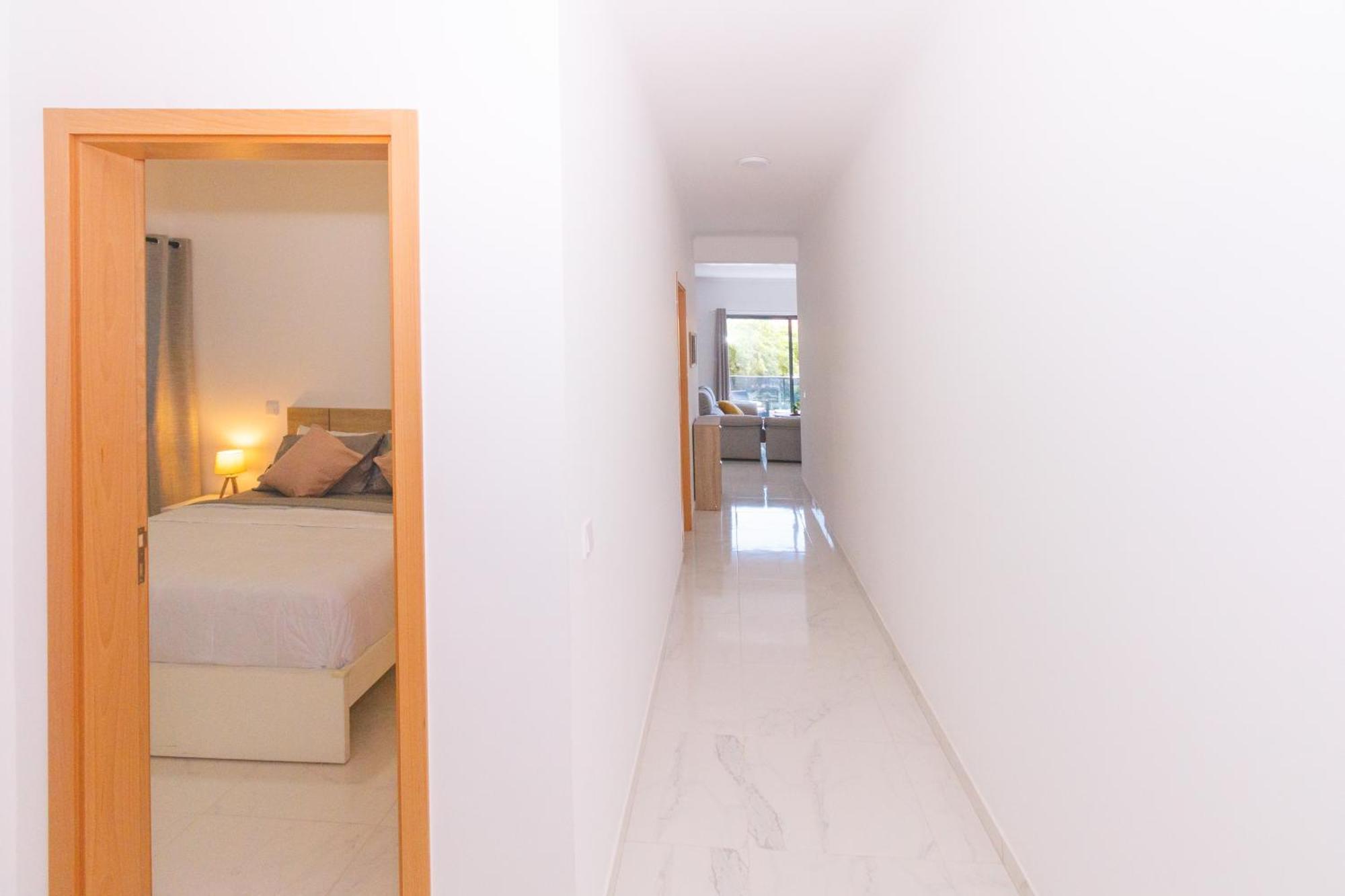 Brand New Spacious T3 Apartment In Santa Maria Ngoại thất bức ảnh